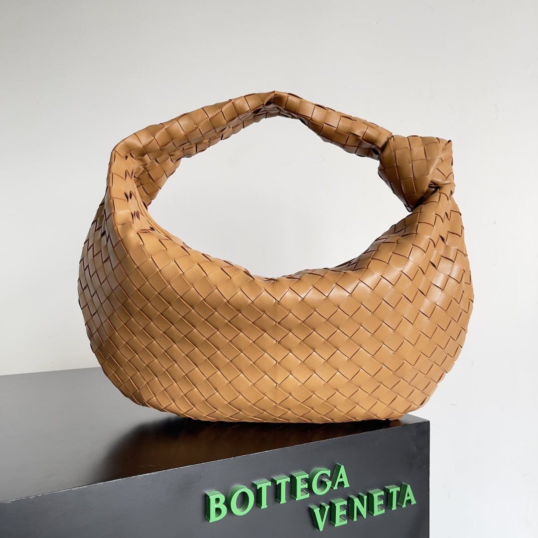 Bottega Veneta Hobo Bags